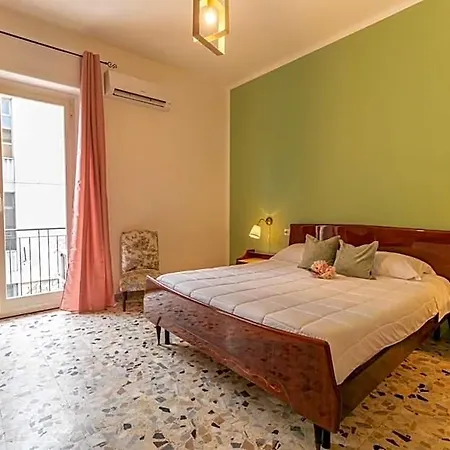 Siviglia 38 Lägenhet *